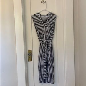 XS Gap Linen blend button down dress